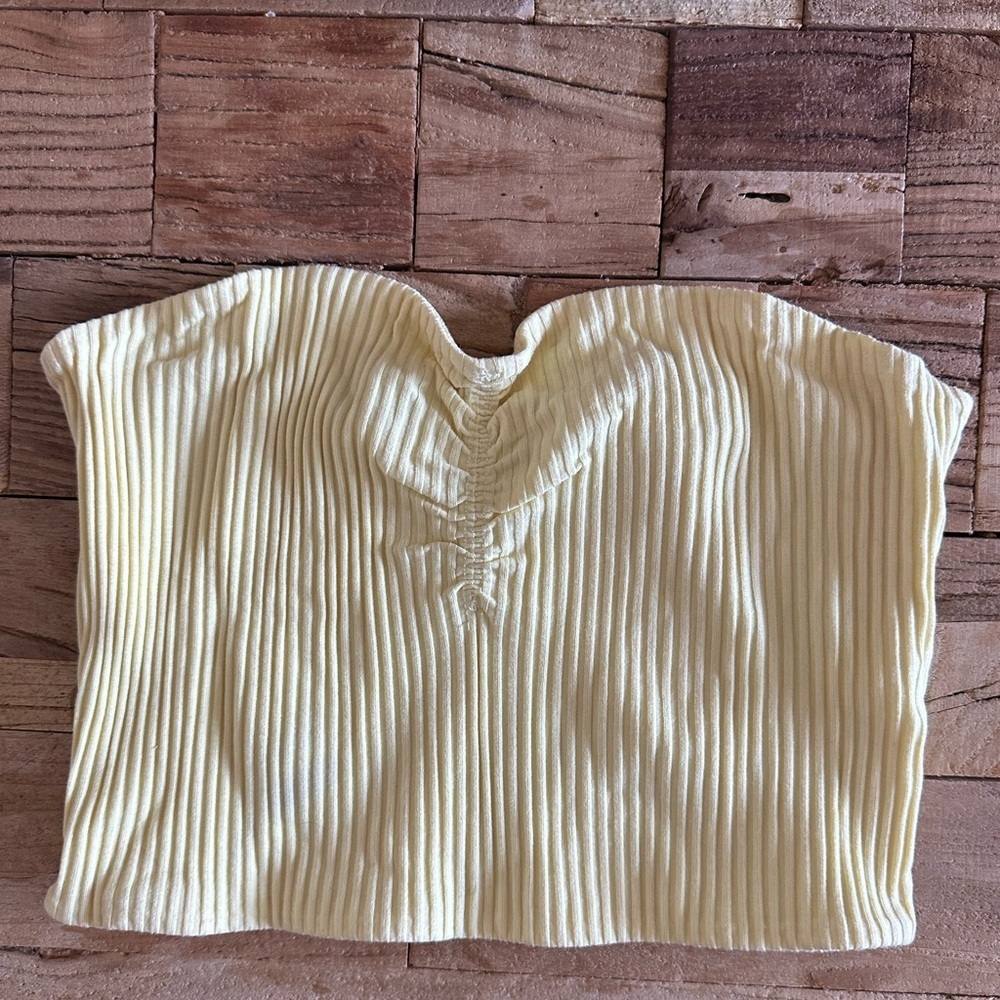Aritzia Wilfrid sweetheart ribbed tube top​​